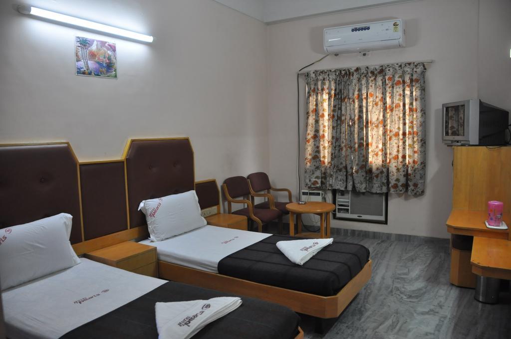 Hotel Pearls Madurai Pokoj fotografie
