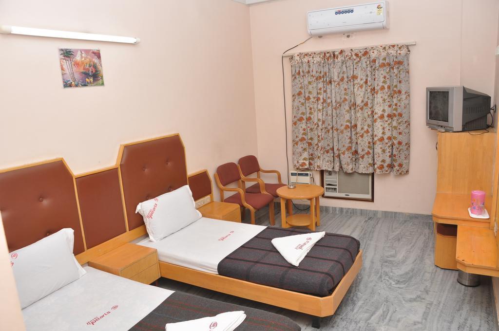 Hotel Pearls Madurai Pokoj fotografie